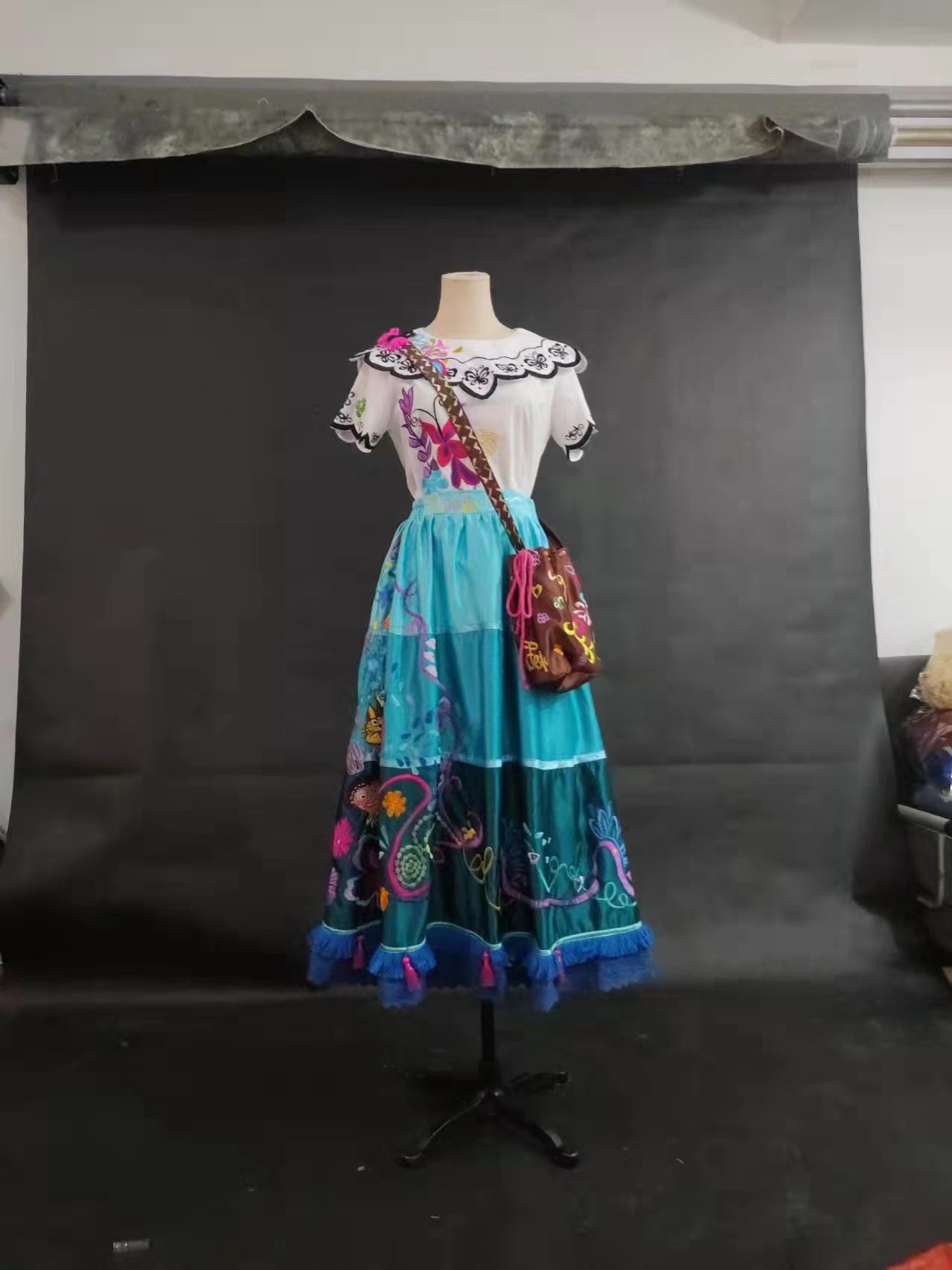 Encanto Mirabel Dolores Embroidery Dress Cosplay Costumes